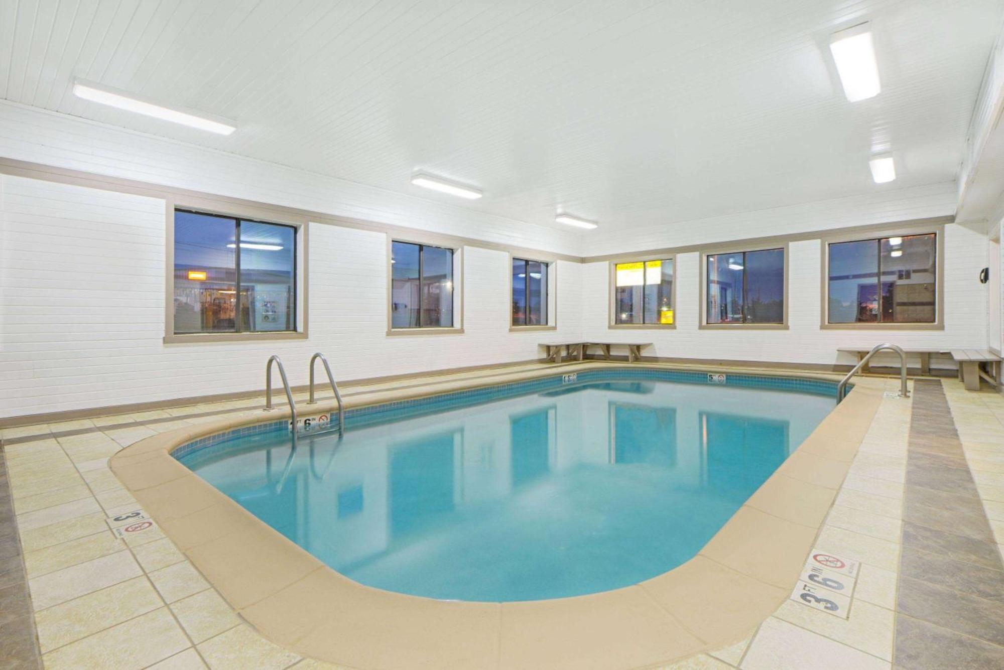 Hotel Super 8 By Wyndham Fairfield Zewnętrze zdjęcie